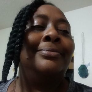 Meet your Posher, Beverly